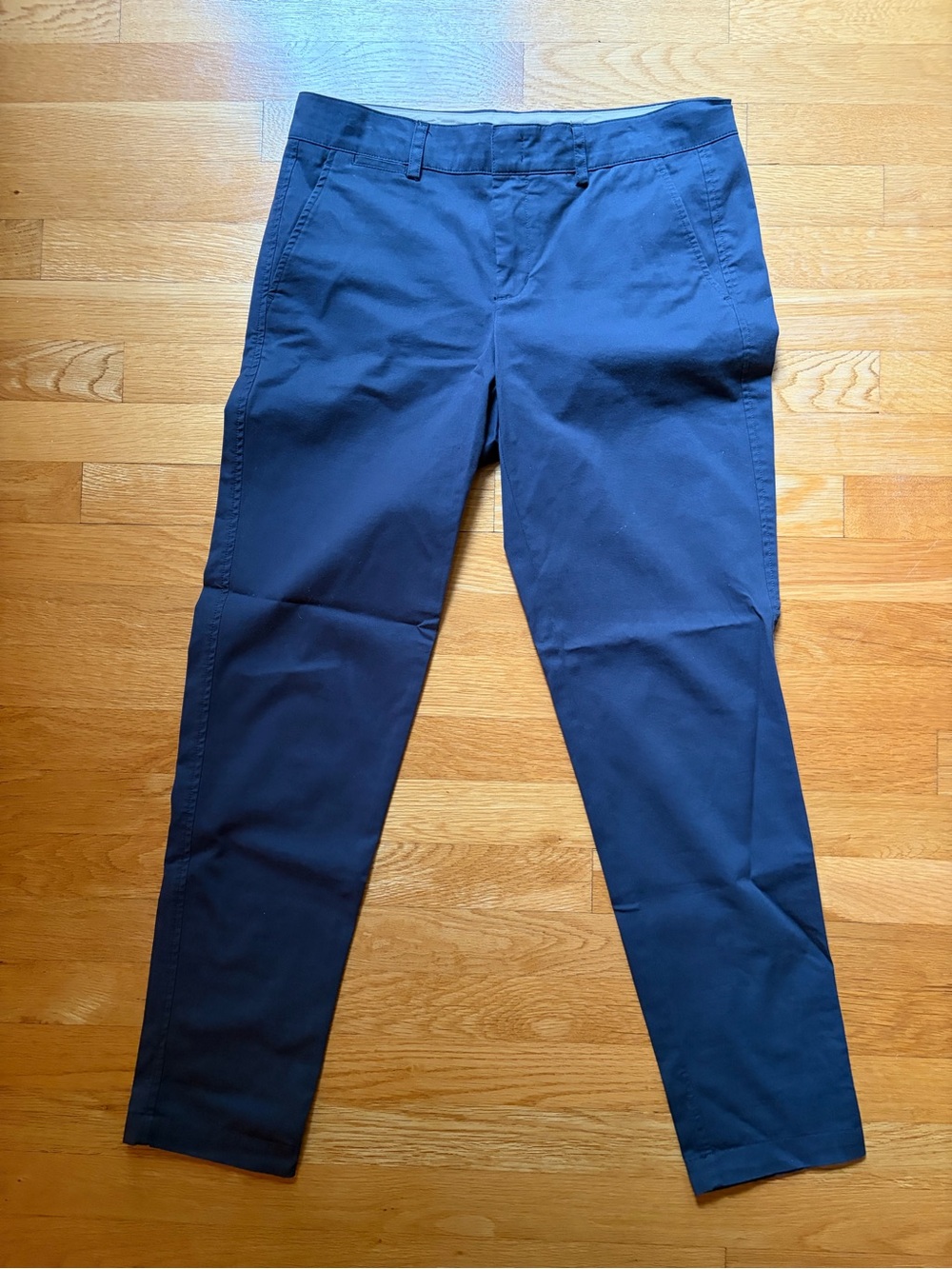 vince dark blue chinos